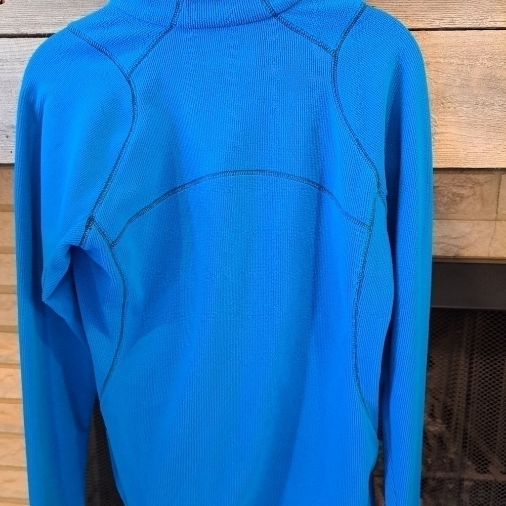 Columbia Women's 1/4 Zip Blue and Black Omni Wick Size Medium - Picture 7 of 11